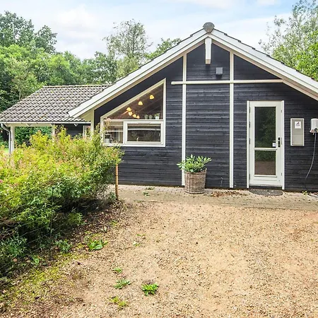 7 Person In Oksbol (Syddanmark)